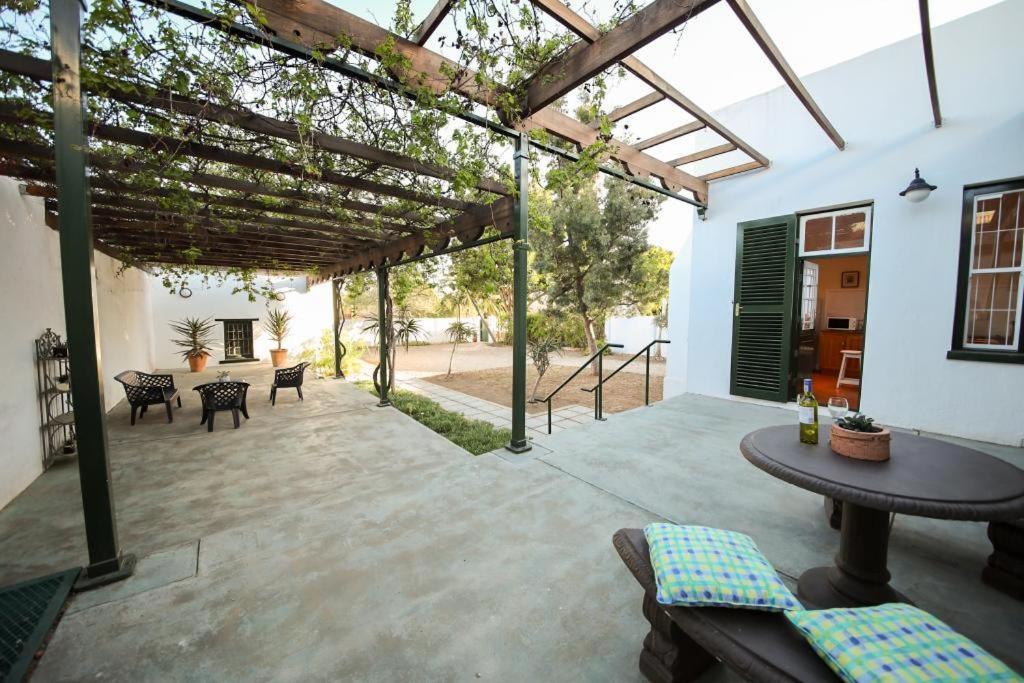 Catswhiskers Apartment Graaff-Reinet Екстериор снимка