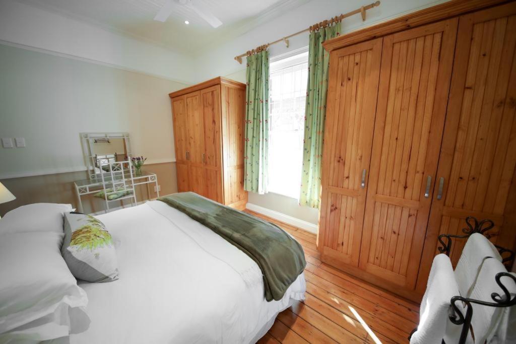 Catswhiskers Apartment Graaff-Reinet Екстериор снимка